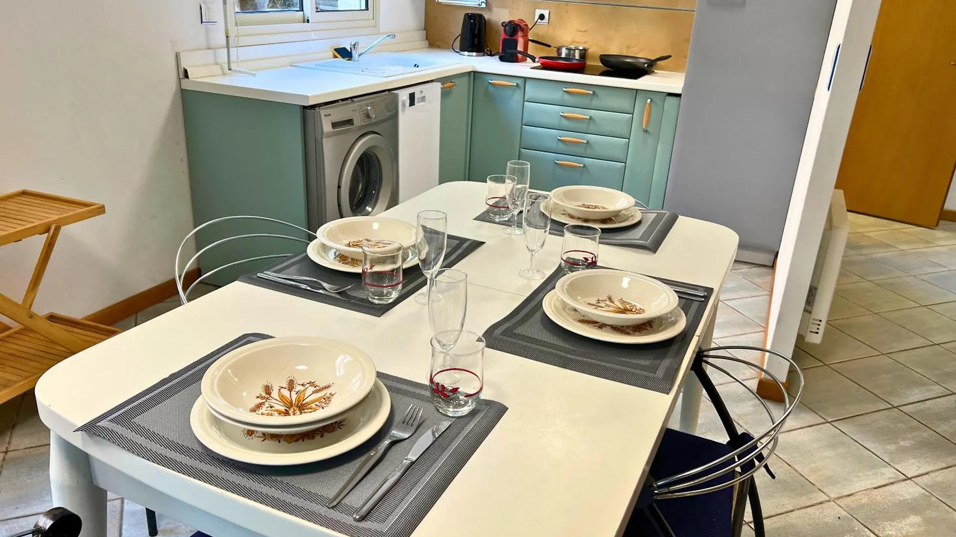 Magnificent Apartment With Garden On The Beach Roquebrune-Cap-Martin