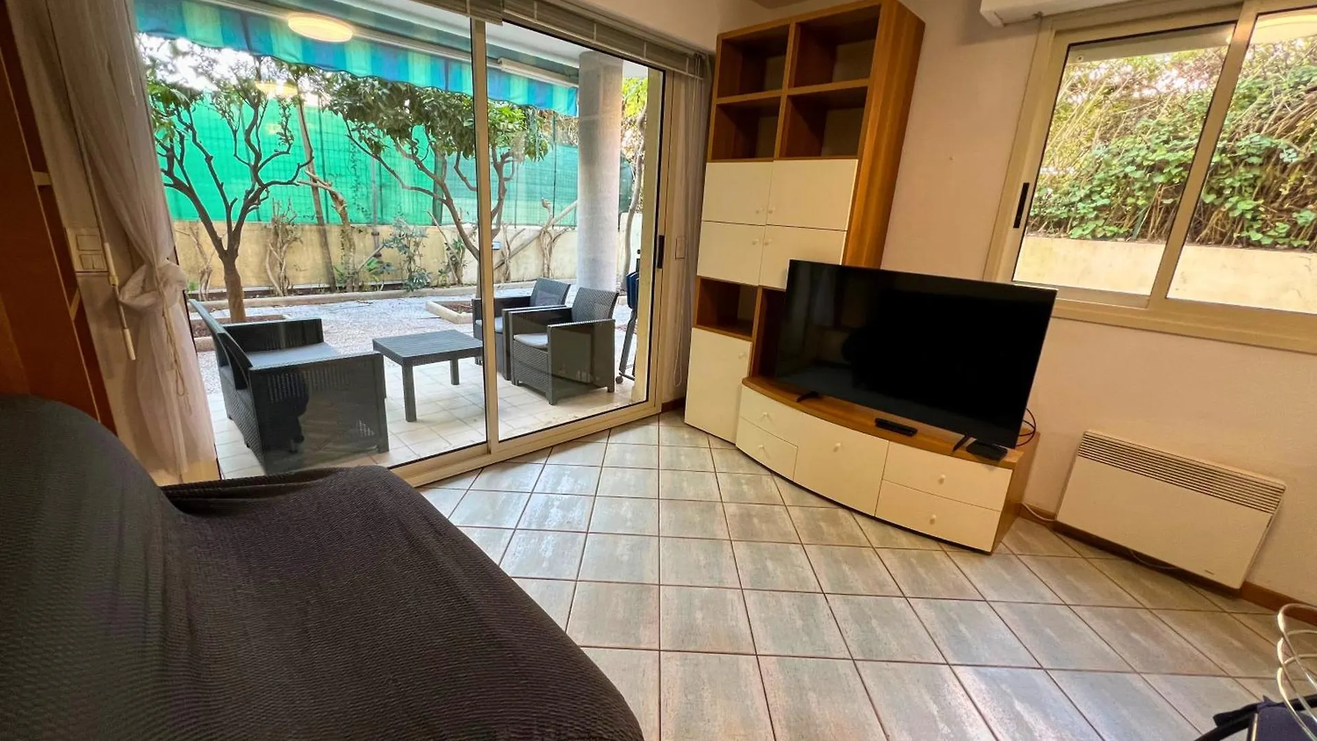 Magnificent Apartment With Garden On The Beach Roquebrune-Cap-Martin Frankreich